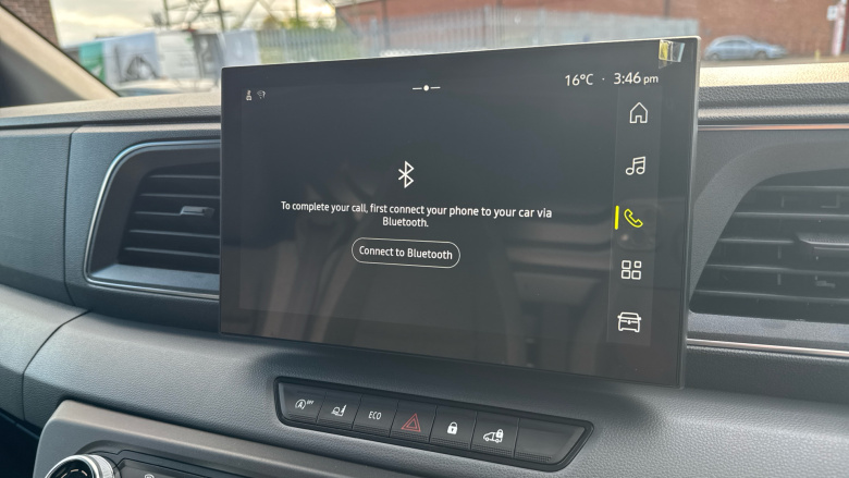 Renault Master Mwb Diesel Fwd MM35 Blue dCi 130 Advance Medium Roof Van